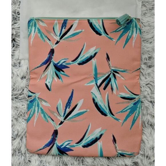 Rachel Pally Reversible Clutch - One Size - NIP - Picture 3 of 6